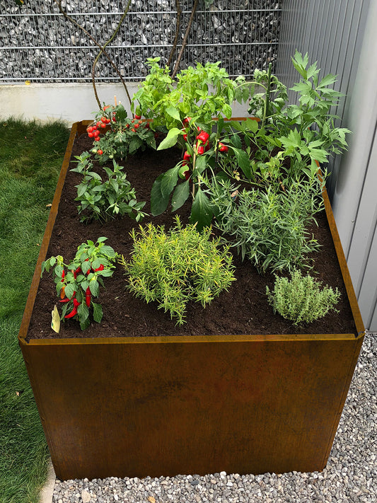 Hochbeet Design Cortenstahl